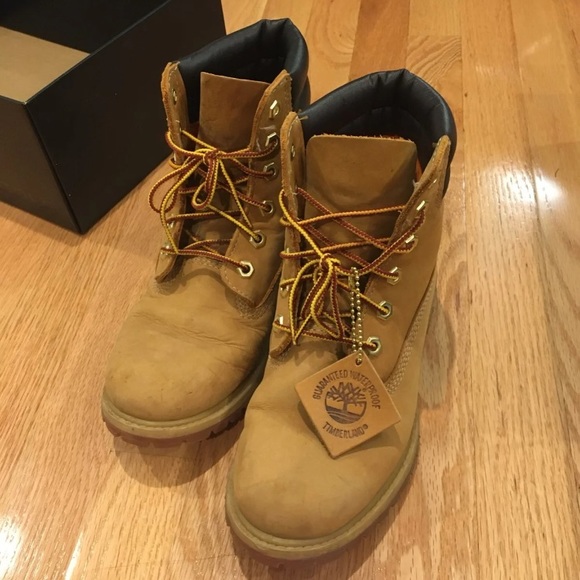 Timberland Tan Lace Up Boots for Women - Picture 1 of 7